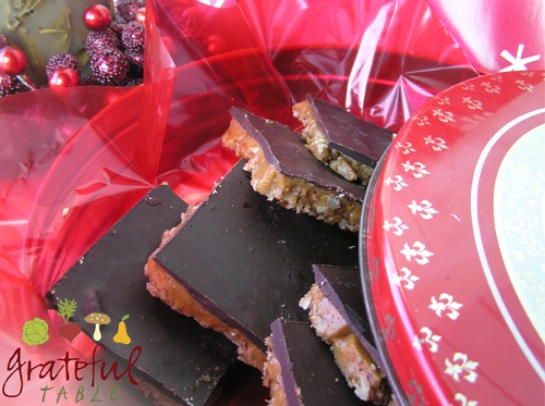 Grateful-Table-English-Toffee