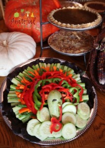 Healthy Thanksgiving- Veggies in Turkey Array