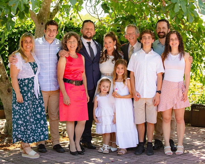 Tom of The New Deli Fame, with Wife Jen, Sons, Daughters-in-law, & Beautiful Grandkids!