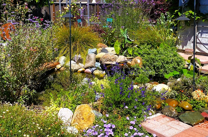 Spring Garden w/Pond, Plantings